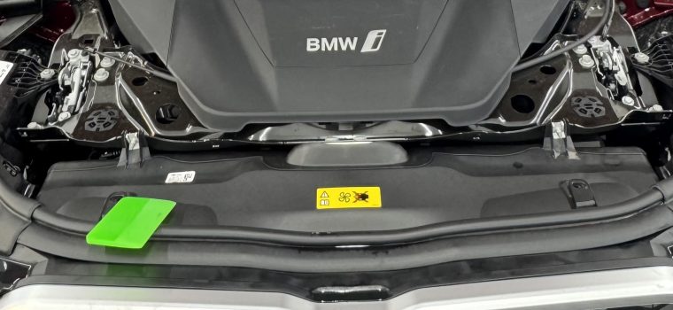 Tisztaság a motorháztető alatt is